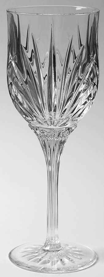 Madrigal Wine Glass by Cristal D'Arques - Durand-1