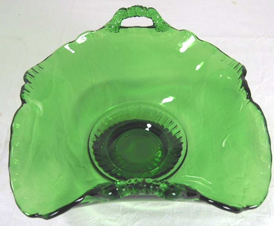 Gadroon Forest Green 6" Basket with 2 Handles by Cambridge-1