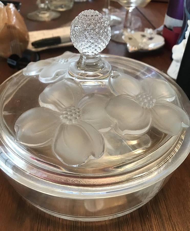 Dogwood Clear (Satin) 3-Part Candy Box with Lid by Colony-1
