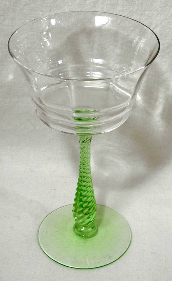3095 Emerald Champagne/Tall Sherbet by Cambridge-1