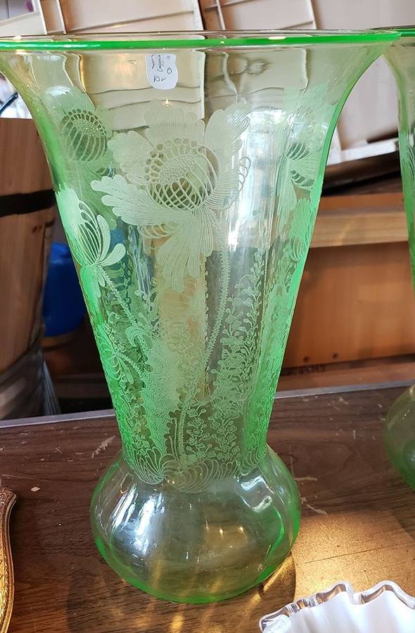 Gloria Emerald Light Green (Stem 3135) 12" Flower Vase by Cambridge-1