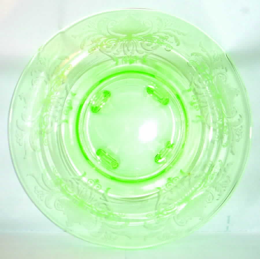 Etch 739 Emerald Green (Stem 3130) Rolled Edge Bowl by Cambridge-1