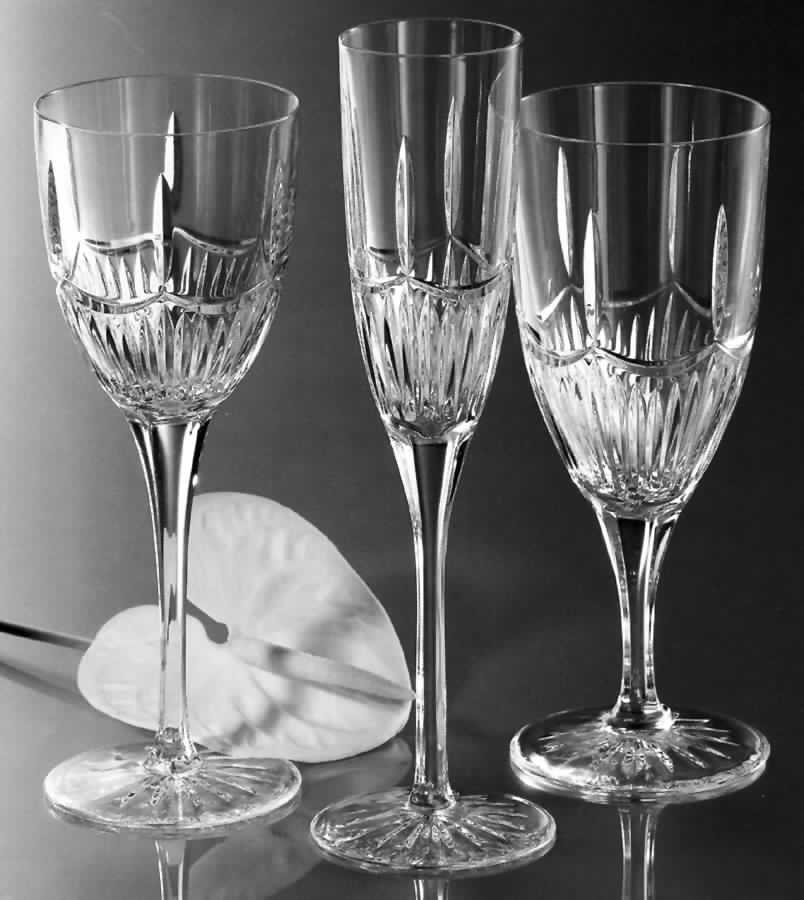 Radiance Wine Glass by Cristal D'Arques - Durand-1