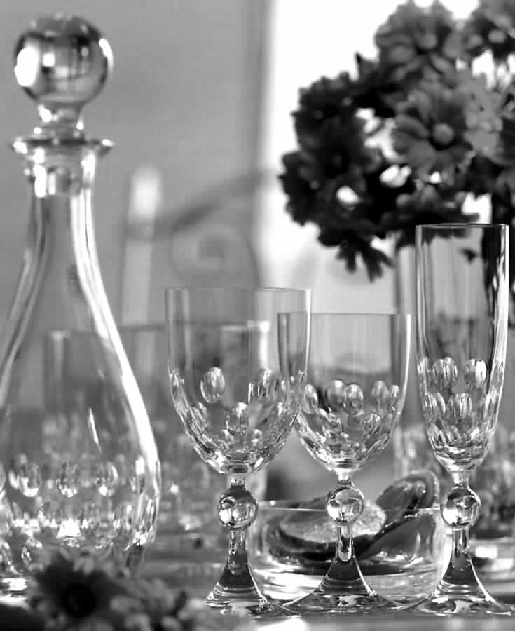 Ovation Decanter & Stopper by Cristal D'Arques - Durand-1