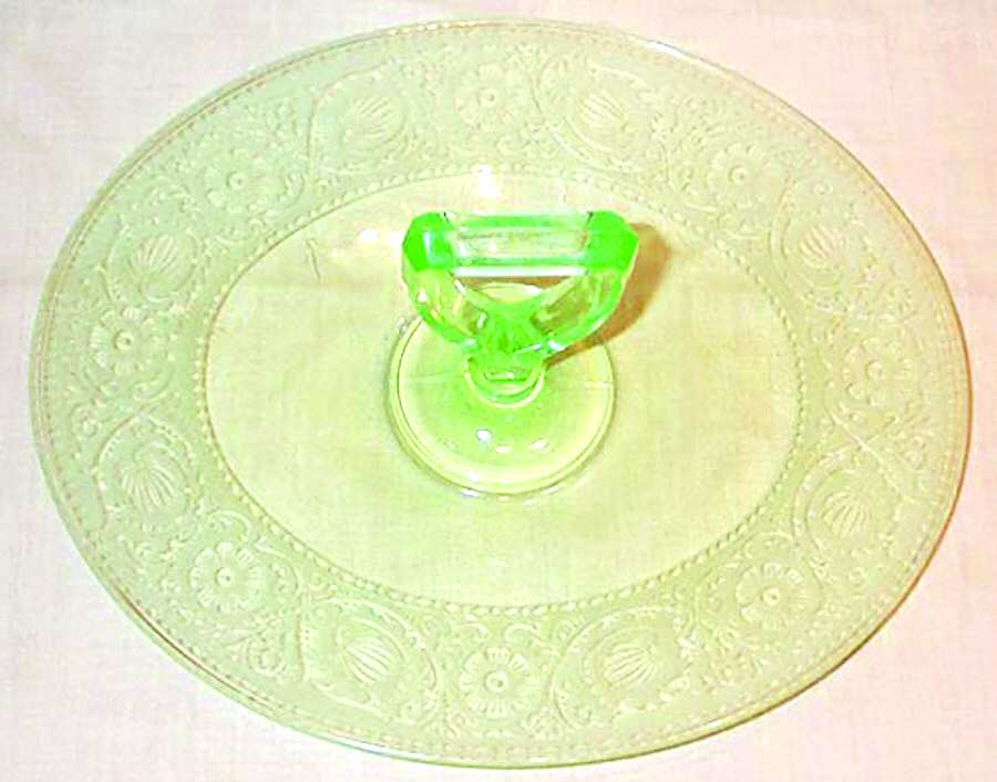 Etch 727 Green (No Trim) Center Handle Tray by Cambridge-1