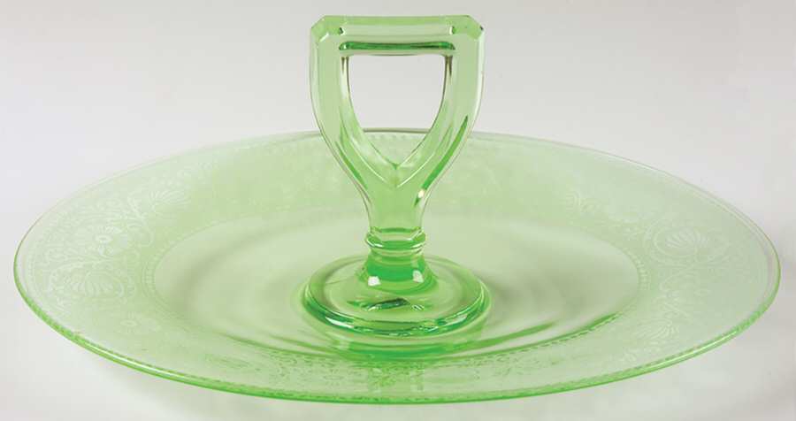 Etch 727 Green (No Trim) Oval Tray with Center Handle by Cambridge-1