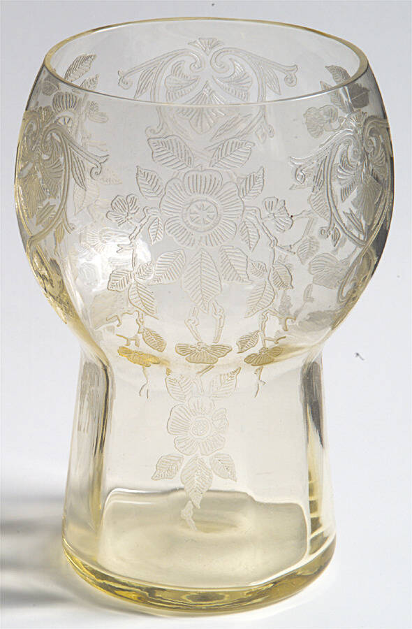 Apple Blossom Yellow (Stem 3400) Flat Iced Tea by Cambridge-1