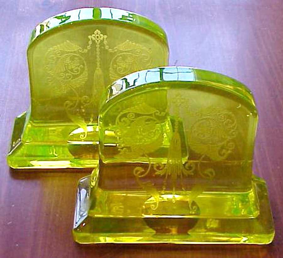 Majestic Topaz (Set of 2) Bookends by Cambridge-1