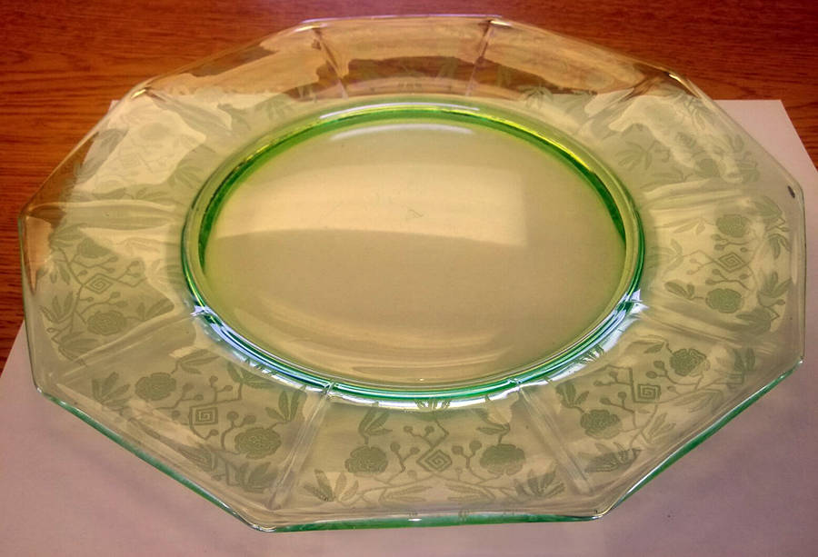 Rosalie Green (Light Emerald) Dinner Plate by Cambridge-1