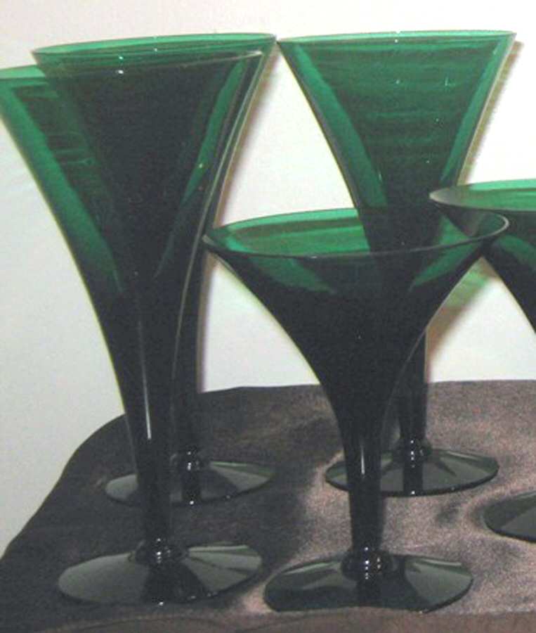 7966 Forest Green Water Goblet by Cambridge-1