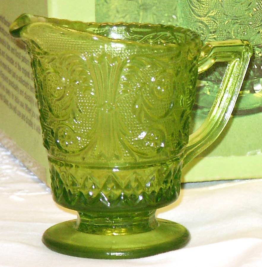 Sandwich Green (Lime Avocado) Creamer by Colony-1