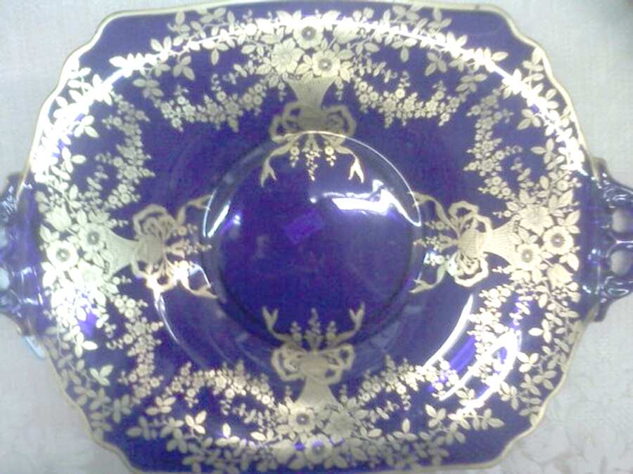 Decoration 1037 Cobalt Blue 16" Handled Plate (Shape 3400) by Cambridge-1