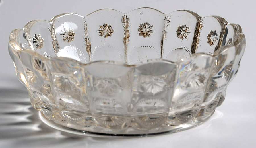 Priscilla-Alexis Finger Bowl by Dalzell, Gilmore, Leigh-1