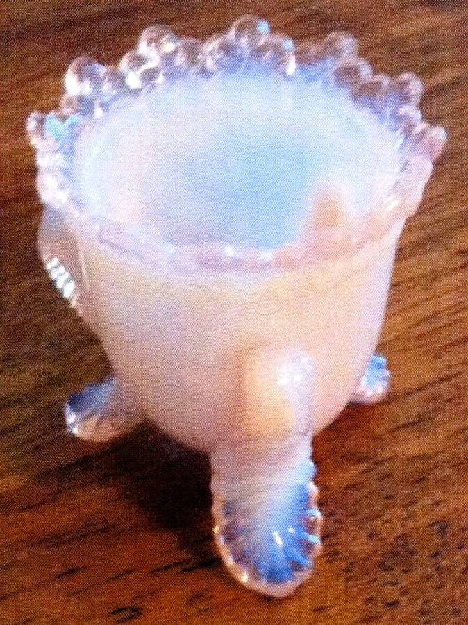 Animals & Figurines Forget Me Not Toothpick Holder by Degenhart Glass Co-1
