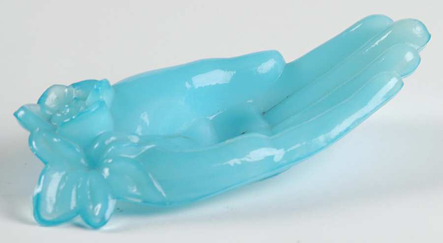 Animals & Figurines Open Hand by Degenhart Glass Co-1