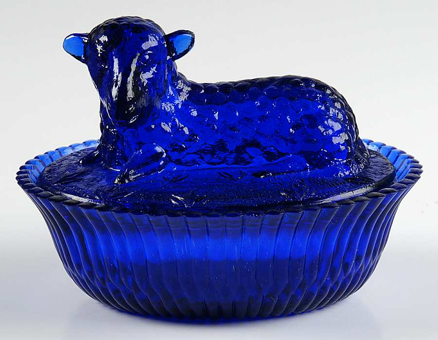 Animals & Figurines Lamb on Nest by Degenhart Glass Co-1