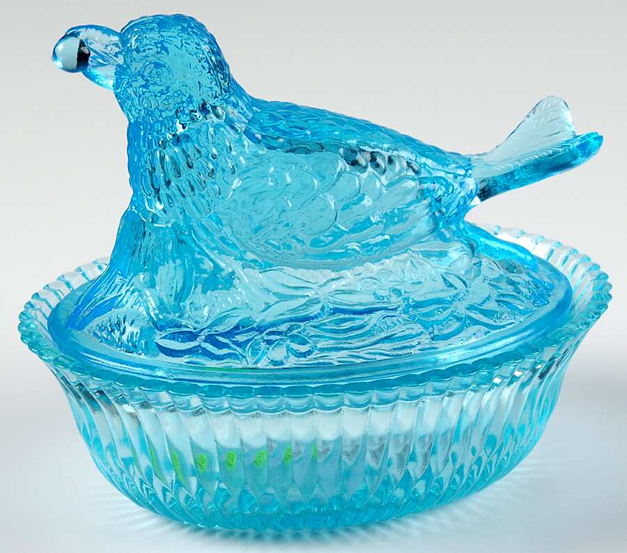 Animals & Figurines Robin on Nest by Degenhart Glass Co-1