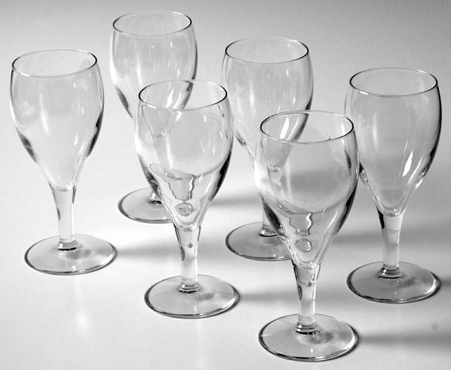 Hostellerie Wine Glass - Set of 6 by Durobor-1