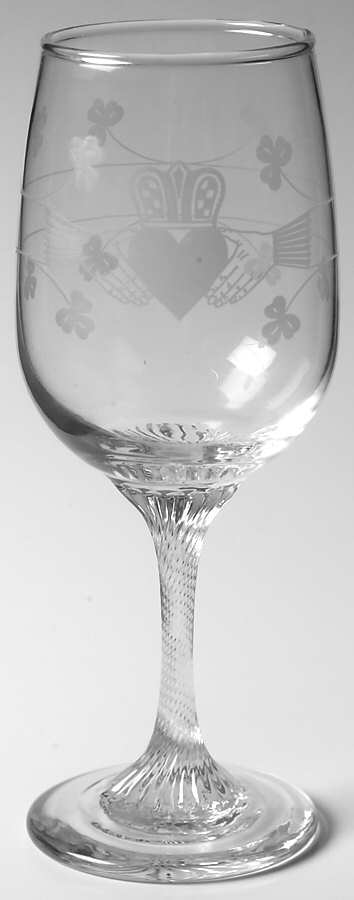 Claddagh (Tulip Shape Bowl) Wine Glass by Eamon Glass-1