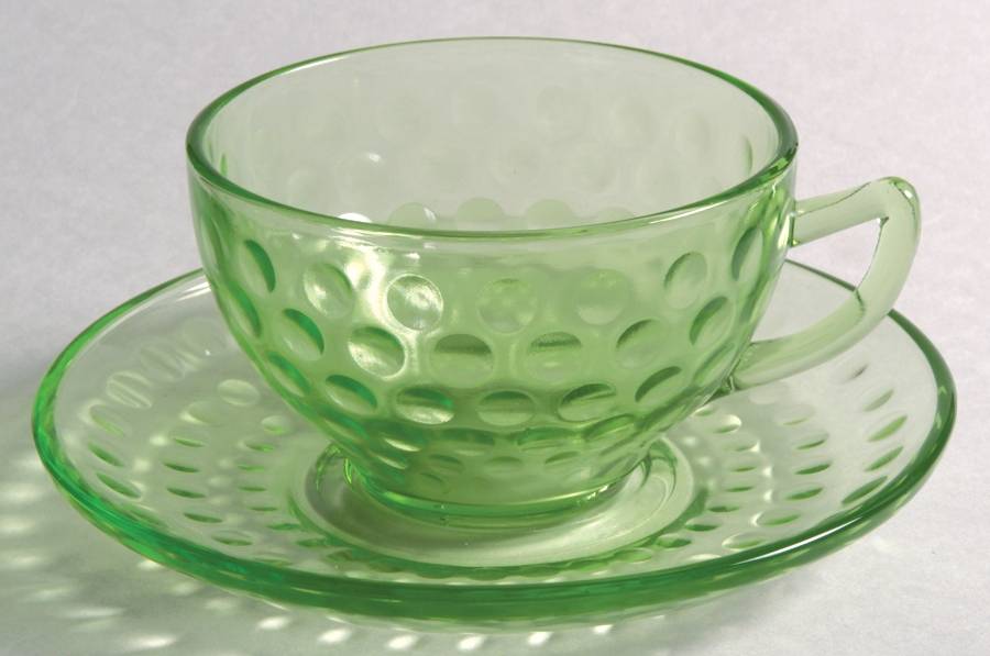 Raindrops Green Cup & Saucer Set by Federal Glass -1