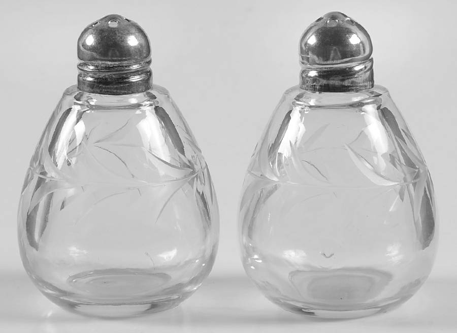 Holly Clear (Stem 6030) Mini Shaker Set with Metal Lids by Fostoria-1