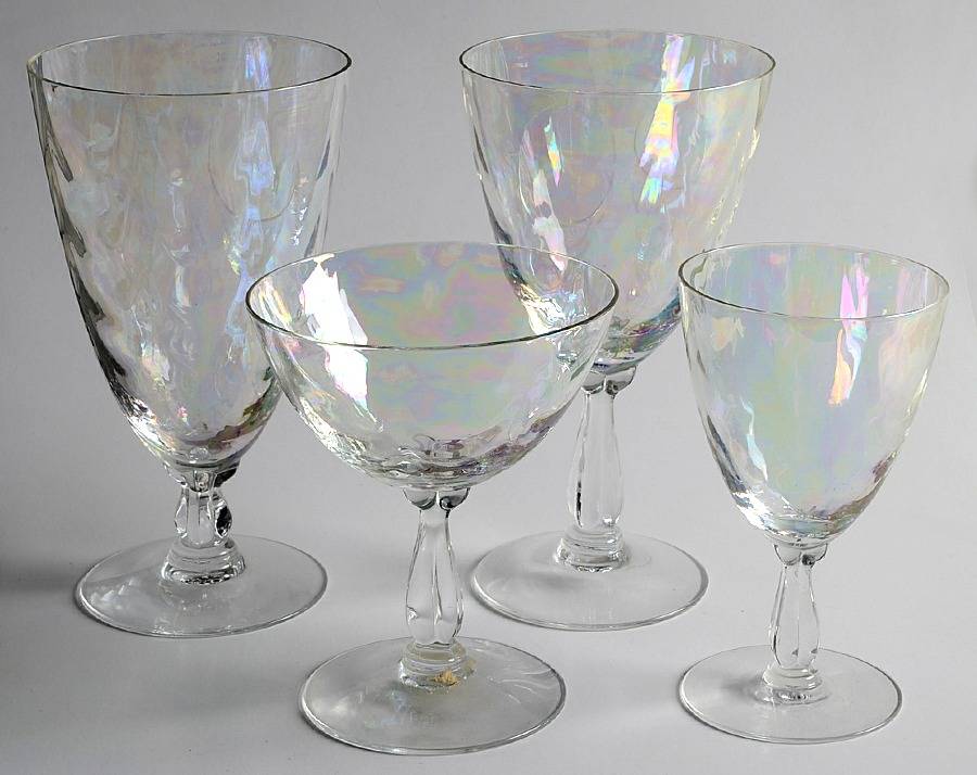 Shell Pearl 4 Piece Place Setting by Fostoria-1