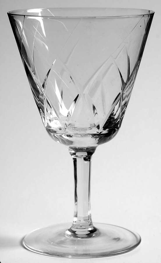 Karat Wine Glass by Franconia-1