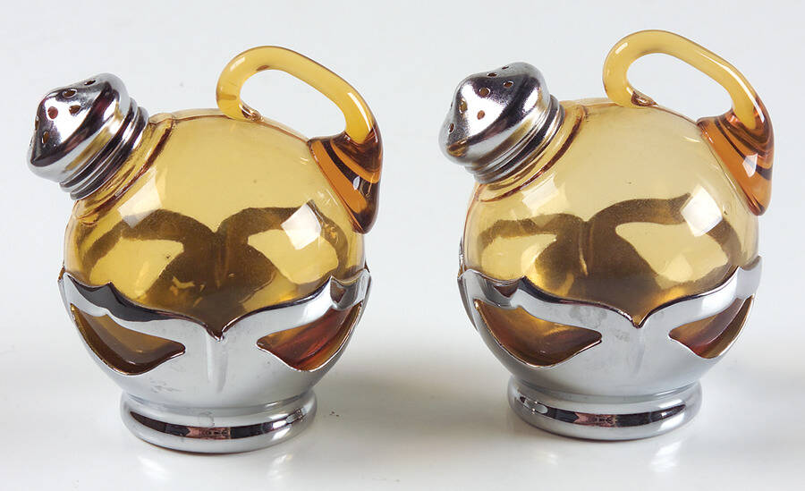 Farber Crystal (Chrome) 5450 Amber Shaker Set with Lids by Farber Brothers-1
