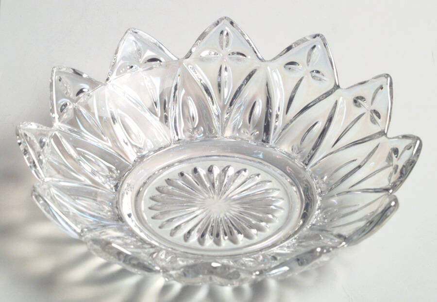 Petal (Iridescent) 5" Round Bowl by Federal Glass -1