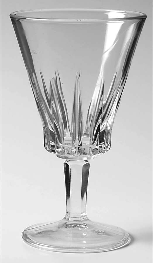 Sorrento Wine Glass by Fidenza Vetraria-1