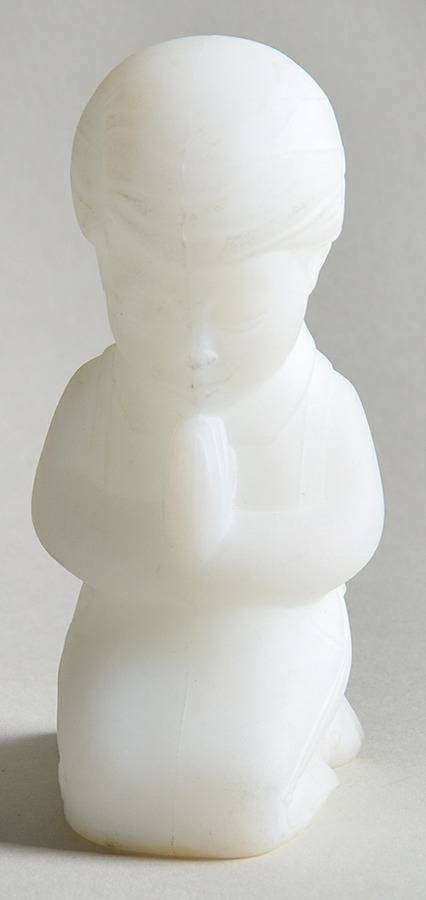 Animals and Figurines (Non Decorated) #5100 Praying Boy by Fenton-1