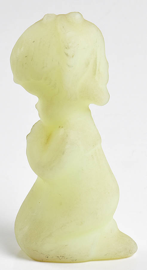 Animals and Figurines (Non Decorated) #5100 Praying Girl by Fenton-1
