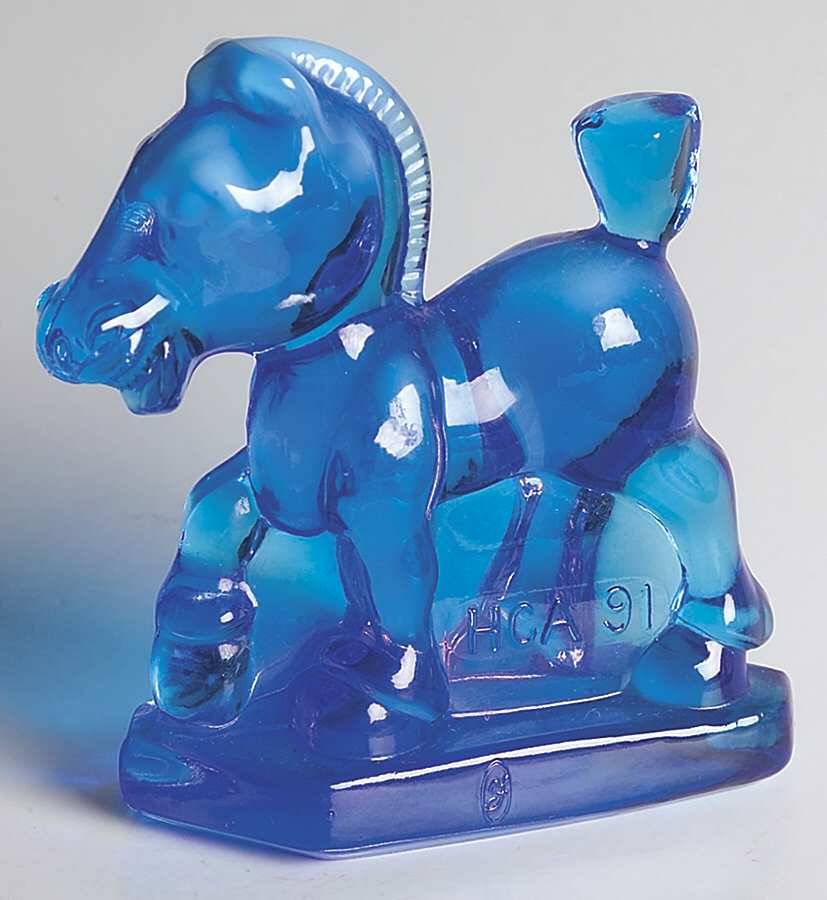 Heisey Animals & Figurines Sapphire Blue Opalescent Oscar (Plug Horse) by Fenton-1