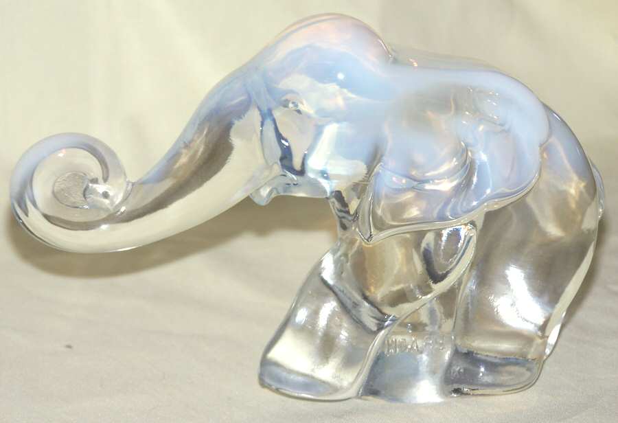 Heisey Animals & Figurines Medium French Opalescent Elephant by Fenton-1