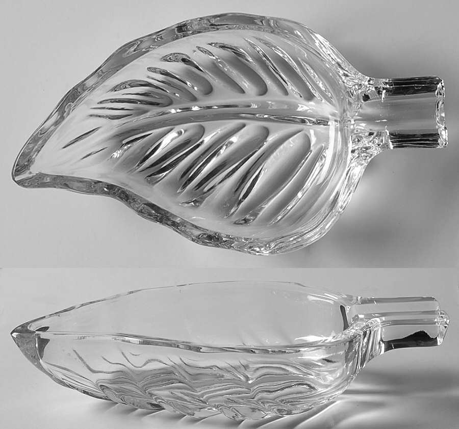 Floral Garden 6'' Leaf Dish by Gorham Crystal-1