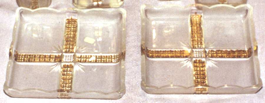 Klondike Amber Square Tray by Dalzell, Gilmore, Leigh-1