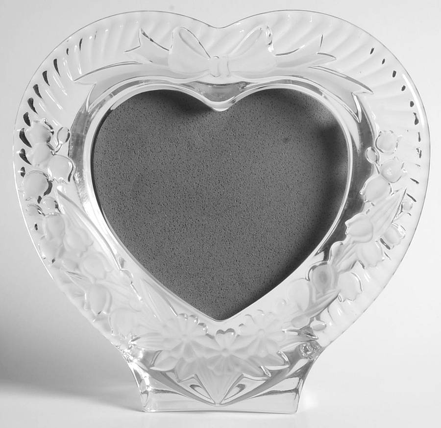 Moments Heart Shape Frame by Home Beautiful-1