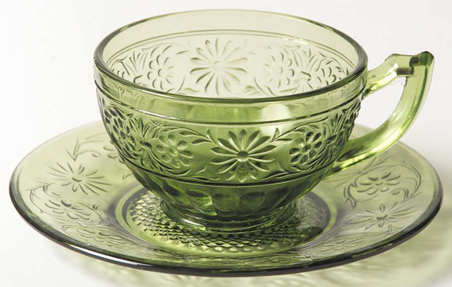 Daisy Green (Avocado) Cup & Saucer Set by Indiana Glass-1