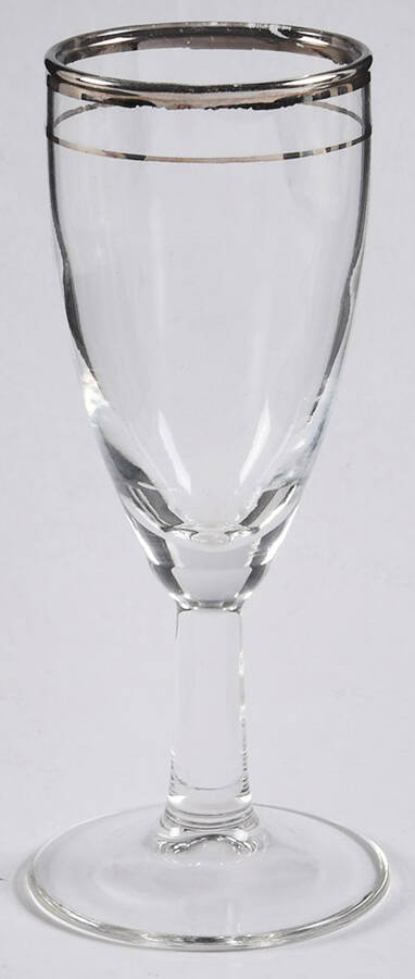 Young Love Juice Glass by Javit-1