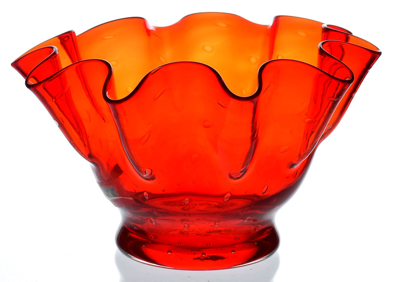 Giftware 8" Round Crimped Bowl by Kanawha-1