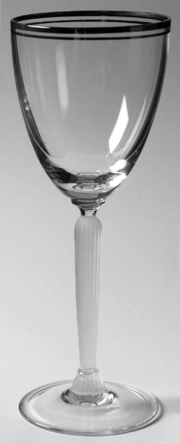 Federal Platinum Wine Glass by Lenox-1