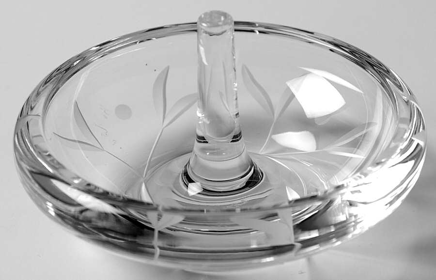Opal Innocence Ring Holder by Lenox-1