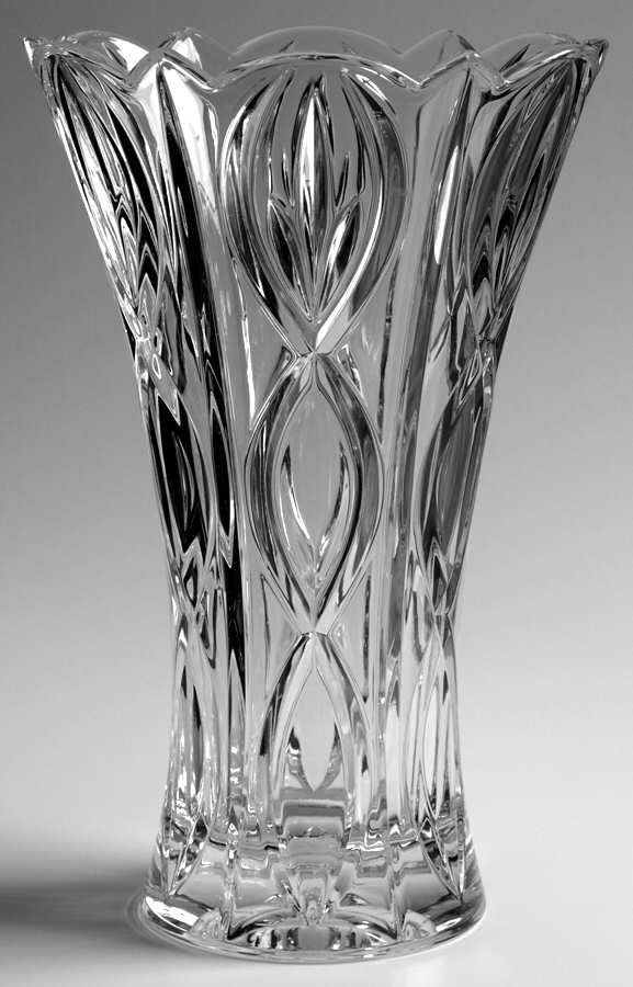 LC33 9" Flower Vase by Lenox-1