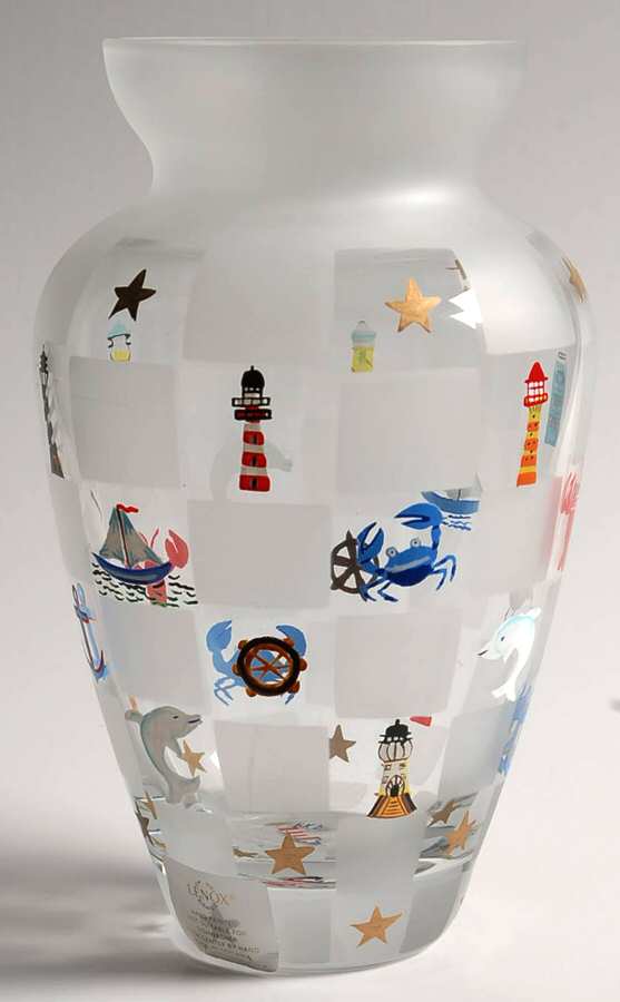 Lighthouse Splendor 8" Flower Vase by Lenox-1