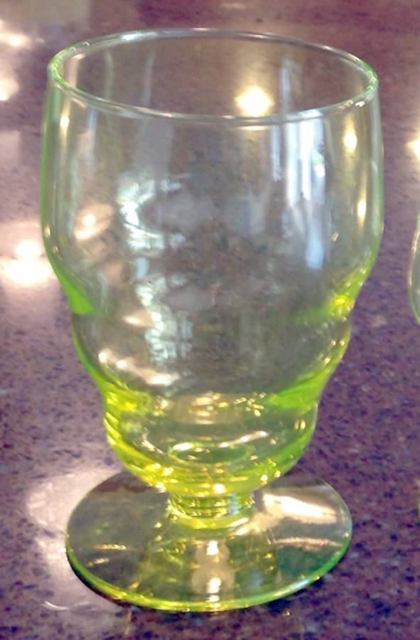 Governor Clinton Citron 10 Oz Footed Tumbler by Libbey Glass Company-1