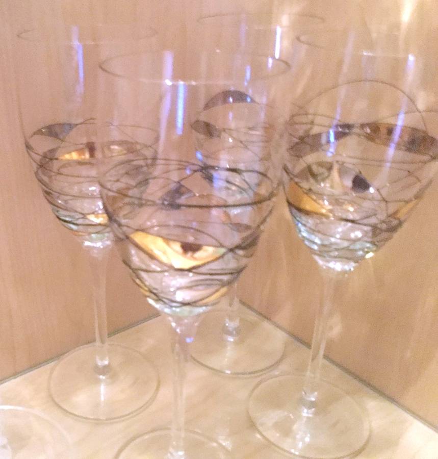 L1U3 Wine Glass by Luminescence Cystal-1