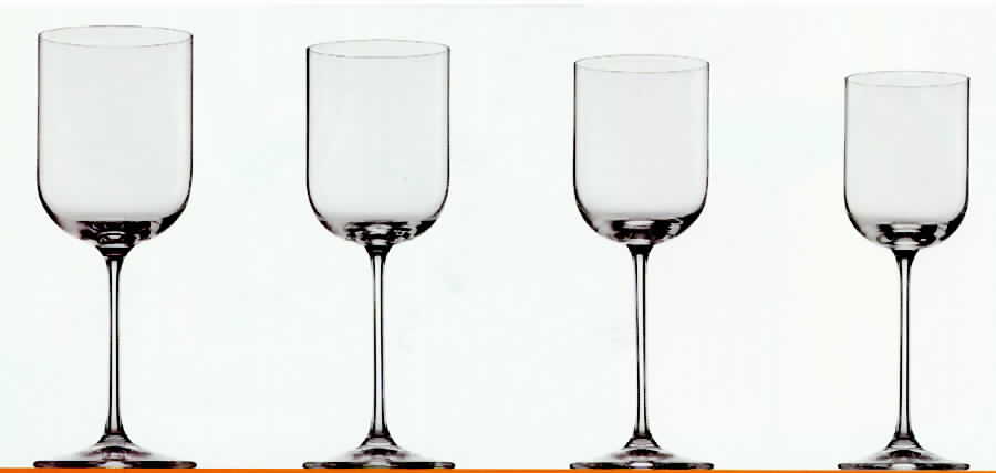 Balance Water Goblet by Marc Aurel-1