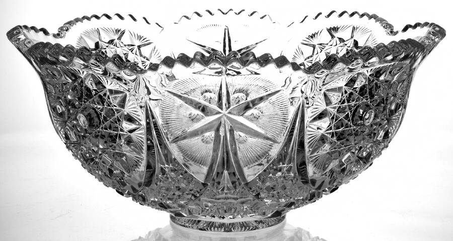 Yutec Clear Punch Bowl by McKee-1