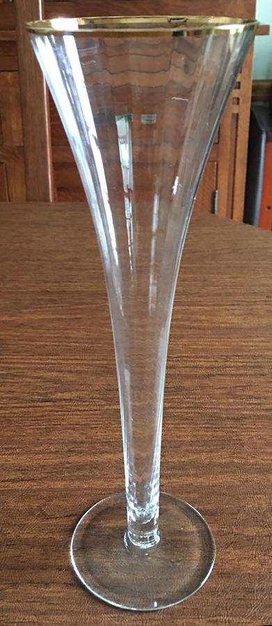 Diamante (Gold Trim) Fluted Champagne by Maxwell & Williams-1