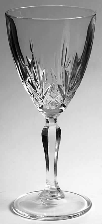 Lucia Wine Glass by Oneida-1